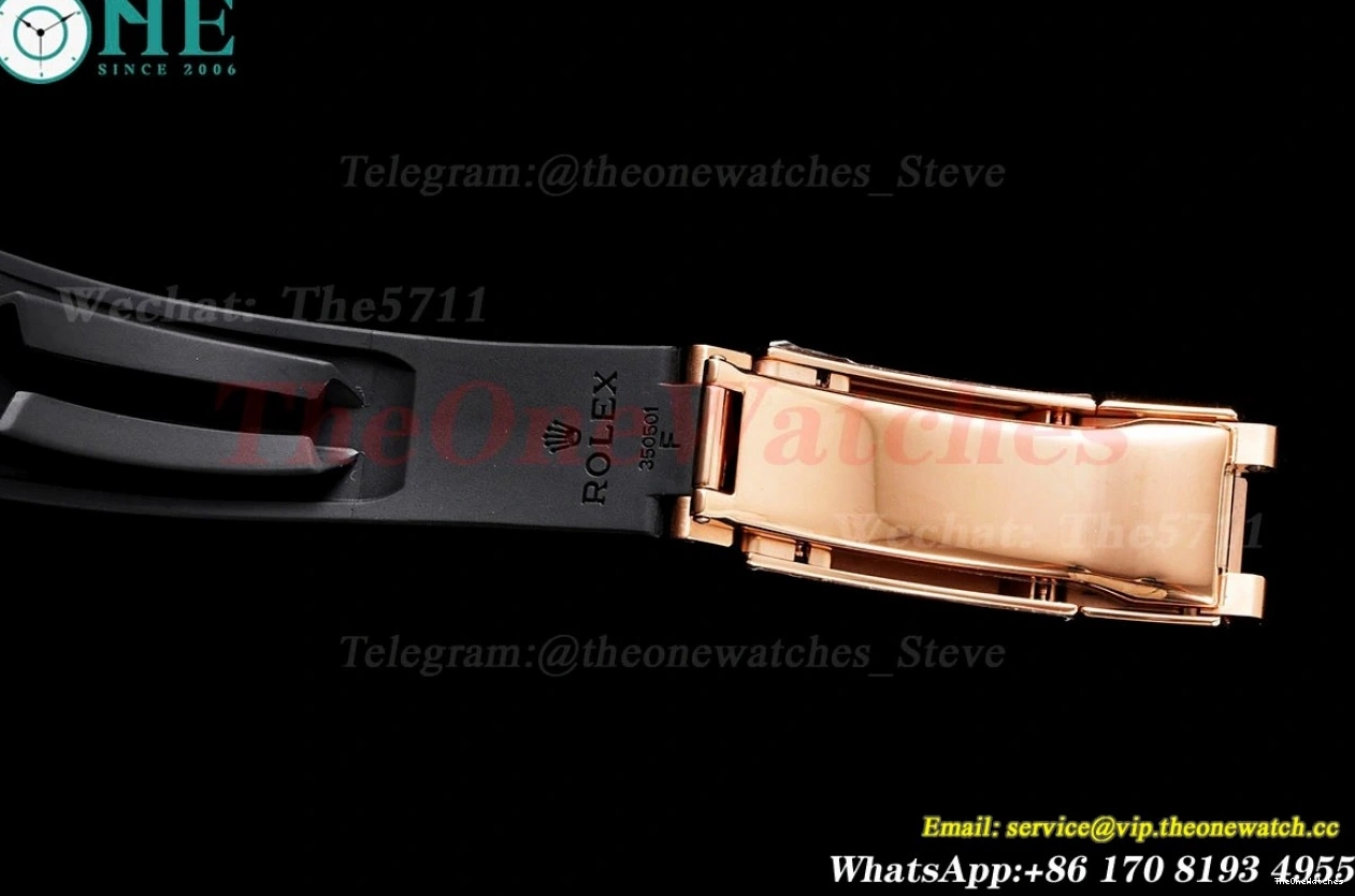 126655 VR3235 RG RU C+S Black Yacht-Master 40mm Dot 0101